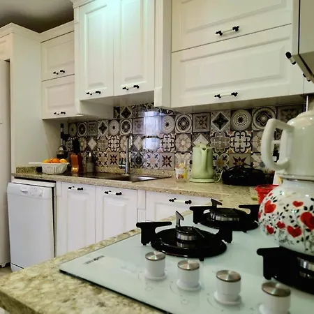 Real Vip Apartment