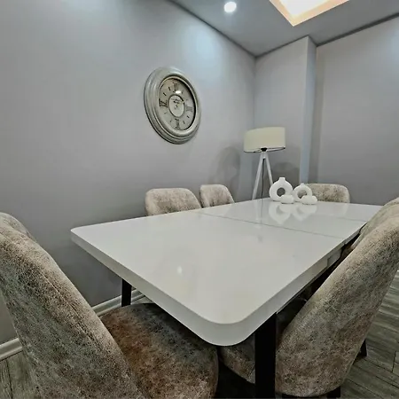 Real Vip Apartment *
